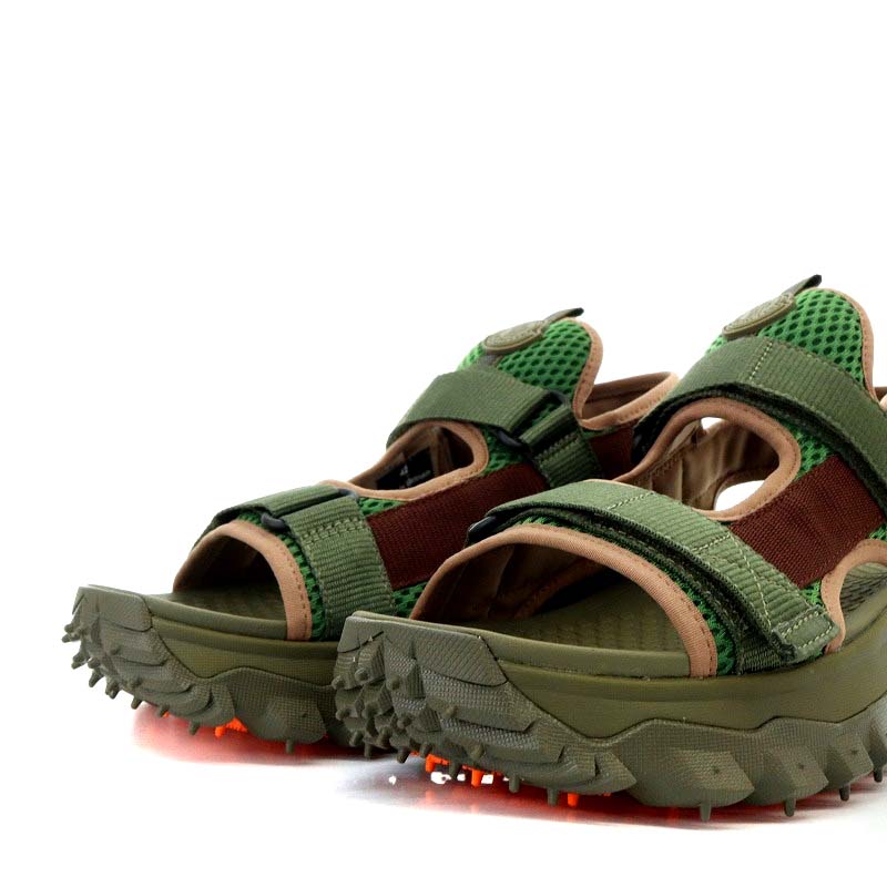 MONCLER TRAILGRIP VELAサンダル ブラック Trailgrip Velaサンダル : サンダルとスライダー 向け