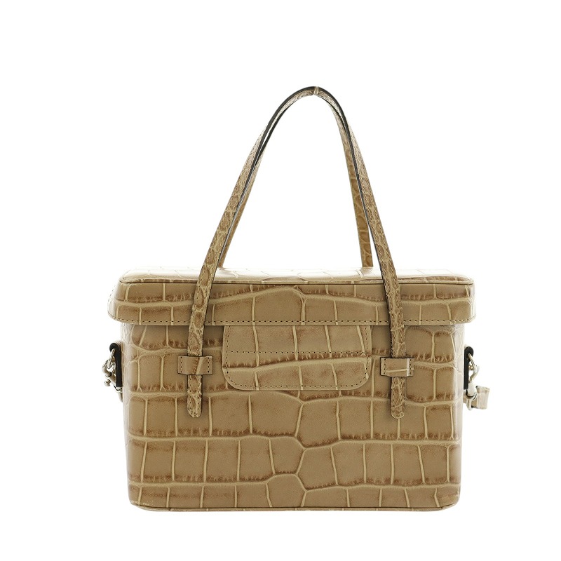 フォクシー ブラウン レザー 型押し 2wayバッグ