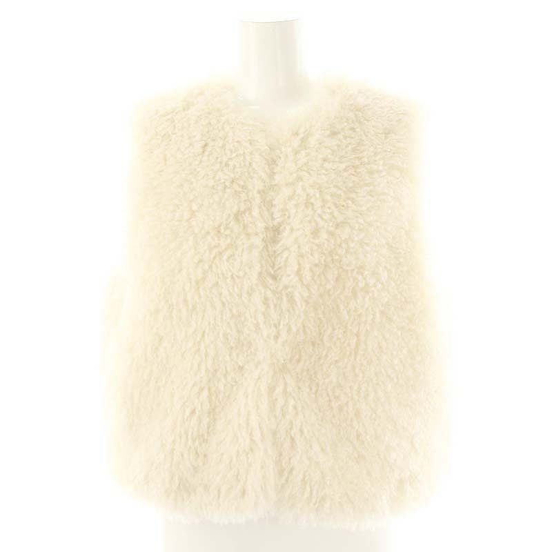 yori ショートカールファーチョッキ　ベージュ 早い者勝ち】yori ヨリ ショートカールファーチョッキ ベ