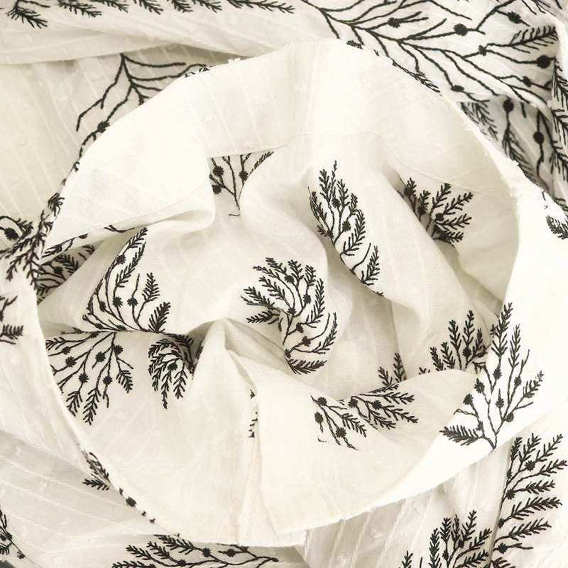 Marble Sud 刺繍入りブラックロングワンピース marble SUD｜EMB