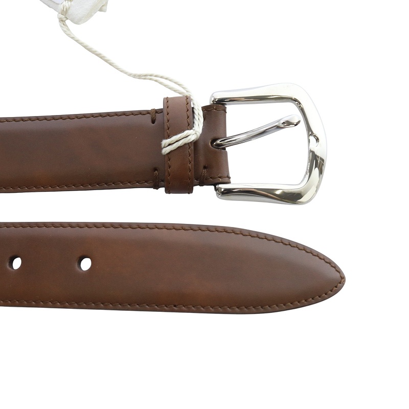 未使用品 ブルネロクチネリ BRUNELLO CUCINELLI ベルト レザー