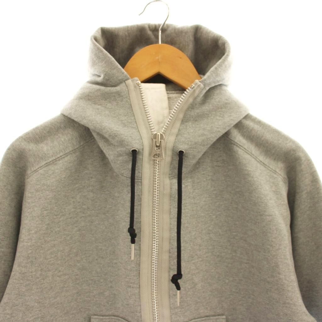 サカイ sacai × Carhartt WIP ジップアップパーカーフーディ 1 サカイ sacai × Carhartt WIP ジップアップパーカーフーディ 1