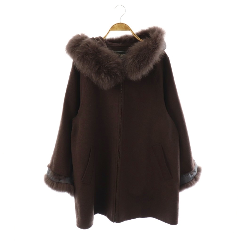 希少 グレースコンチネンタル レッキスフォックスポンチョ風ファー