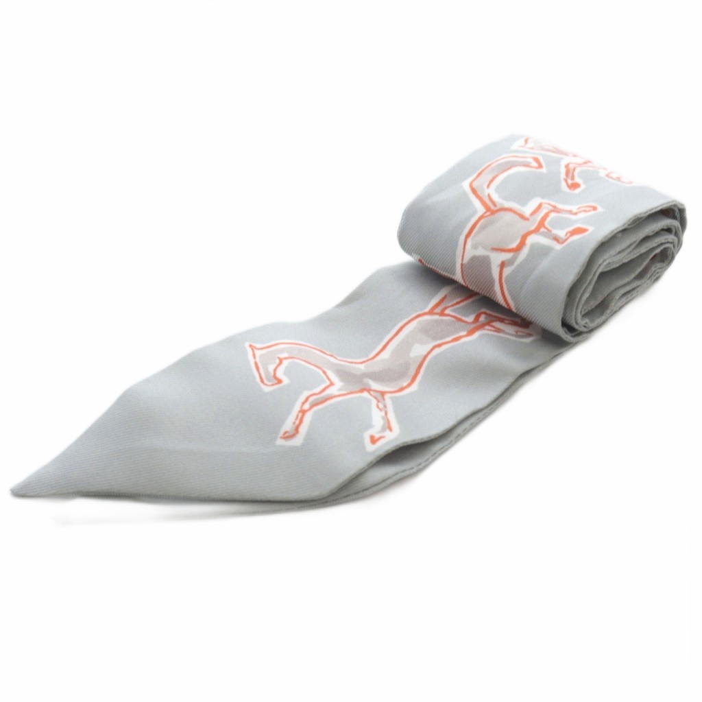 エルメス HERMES ツイリー CHEVAUX EN LIBERTE 自由の馬 スカーフ 総柄  