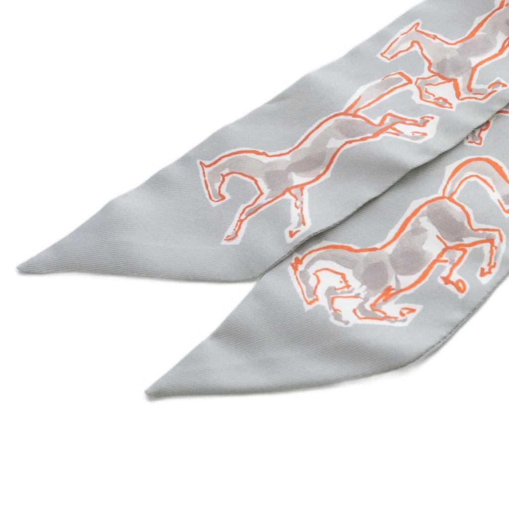 エルメス HERMES ツイリー CHEVAUX EN LIBERTE 自由の馬 スカーフ 総柄  