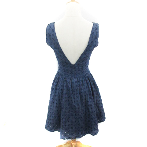 リリーブラウン Lily Brown ワンピース ミニ丈 ノースリーブ Uネック