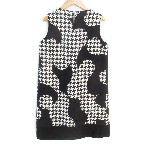 ノースリーブひざ丈ワンピース ホワイト/ブラック LEONARD