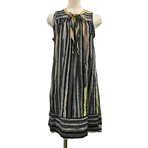 マークバイマークジェイコブス MARC by MARC JACOBS ワンピース A