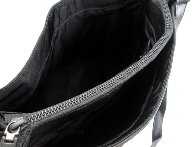 未使用品 イザック Y
