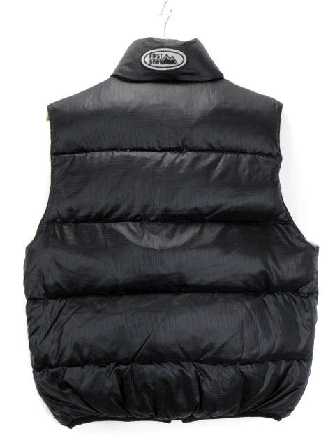【美品】FIRST DOWN ダウンベスト リバーシブル ブラック グレー L ファーストダウン FIRST DOWN ベスト ダウン リバーシブル