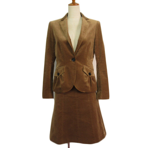 バーバリーのジャケット&スカート BURBERRY バーバリー セットアップ