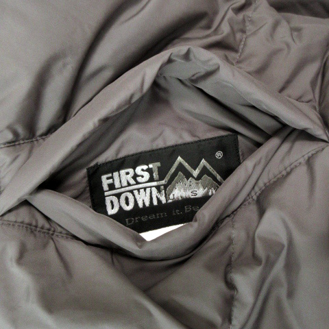 ファーストダウン FIRST DOWN ダウンジャケット リバーシブル 4L 白 