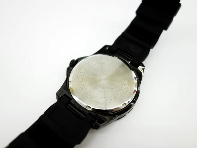 サ時計【黒】 CASIO 海外モデル！日本未発売モデル！世界で売れている「チプカシ」の