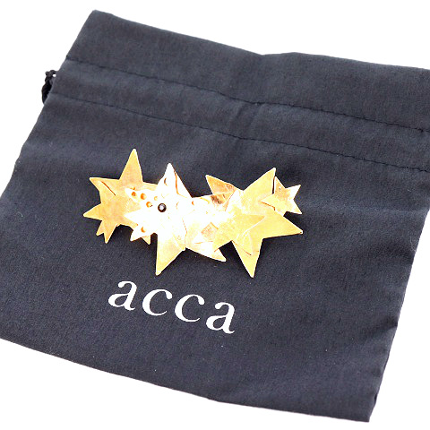 アッカ　acca バレッタ　星　スター acca ヘアバレッタ ハッピーホリデー 大 スター 星 - メルカリ