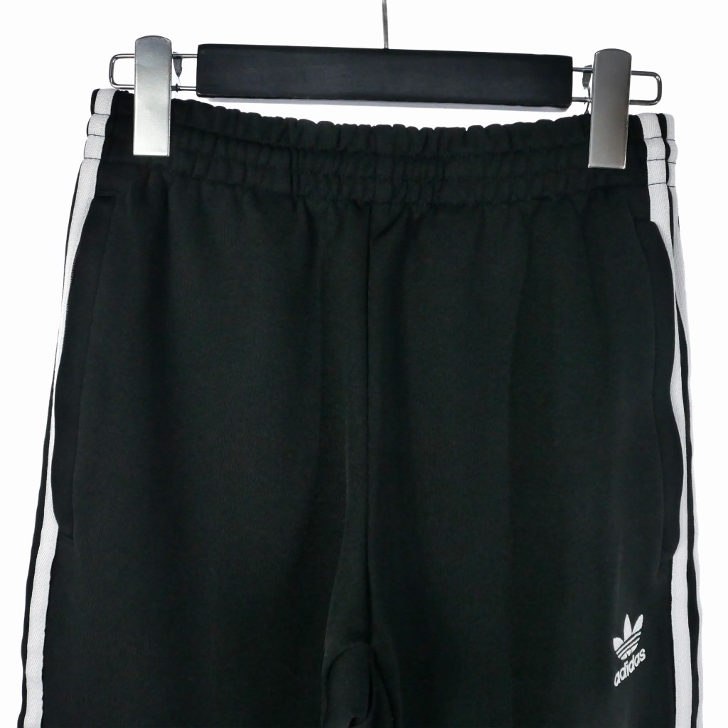 アディダスオリジナルス adidas originals トラックパンツ