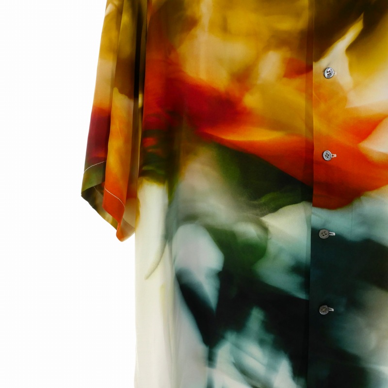 TAAKK』BLURRED FLOWER SILK SHIRTS (ホワイト) お 手頃 価格