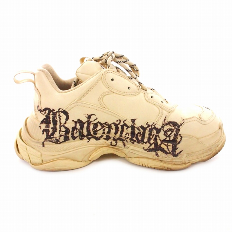 バレンシアガ BALENCIAGA Triple S Metal Logo Sneakers メタルロゴ