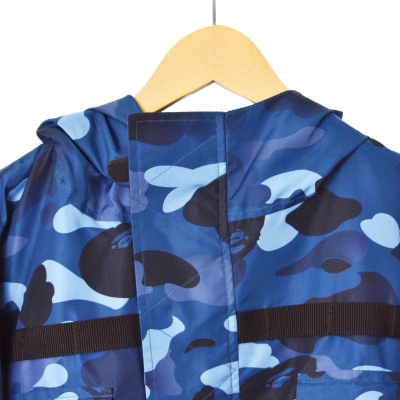 アベイシングエイプ A BATHING APE シャーク マウンテンパーカー 