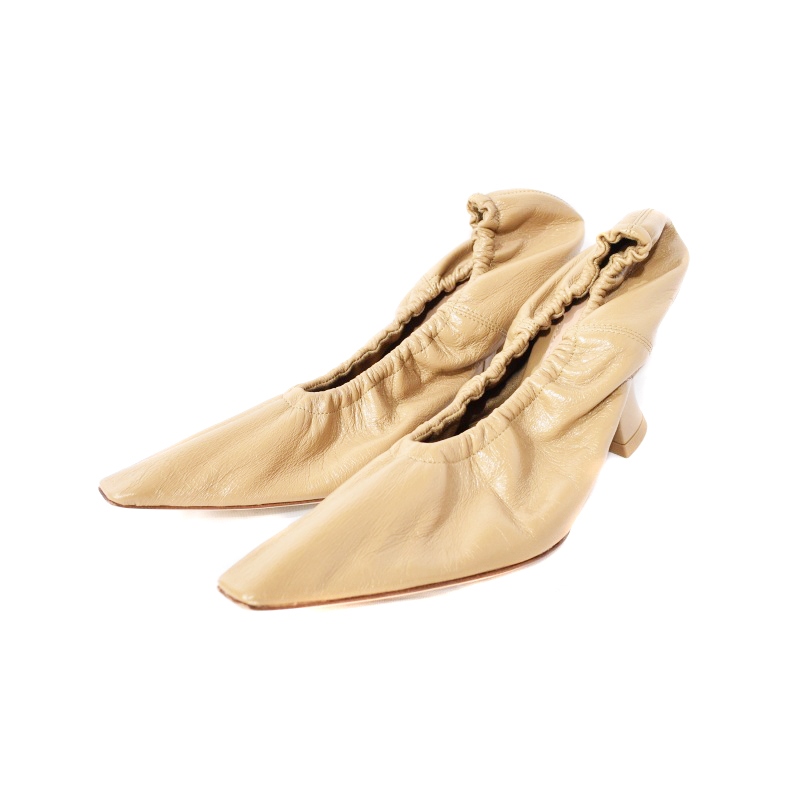 ボッテガヴェネタ BOTTEGA VENETA 21SS ALMOND アーモンド パンプス 
