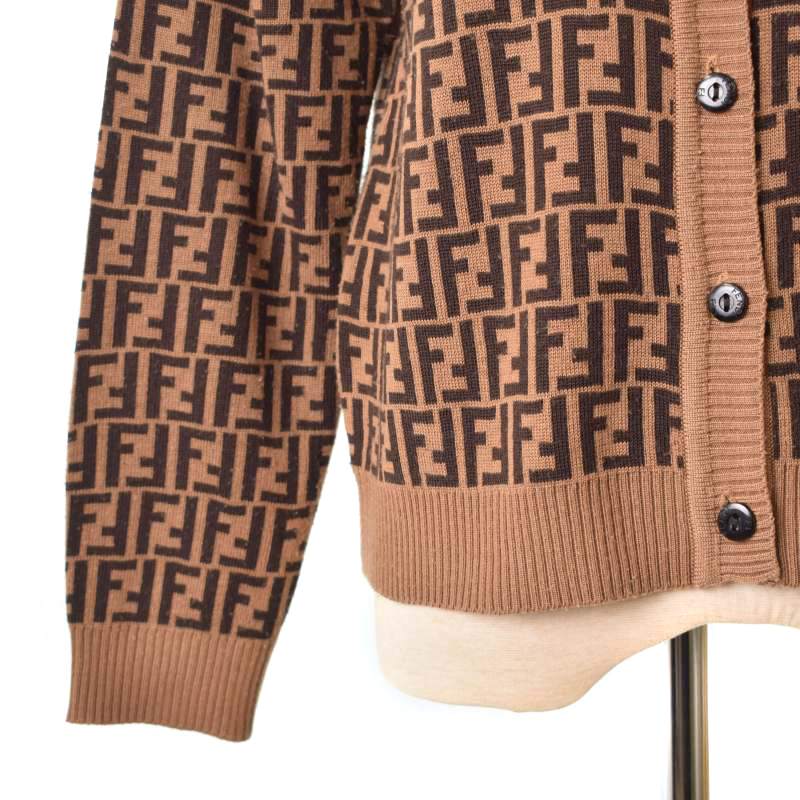 フェンディ FENDI カーディガン ズッカ柄 FF 長袖 ストレッチ ブラウン フェンディ FENDI カーディガン 長袖 クルーネック ズッカ柄
