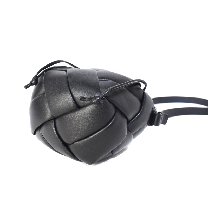 ボッテガヴェネタ BOTTEGA VENETA スモール Helmet ヘルメット