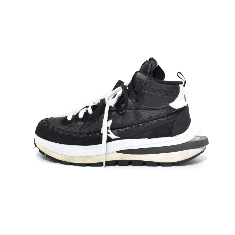 ナイキ NIKE ジャンポールゴルチエ Jean-Paul Gaultier サカイ sacai 