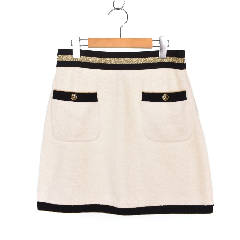 シャネル CHANEL 19年クルーズ ココマーク ボタン パイル地 スカート  