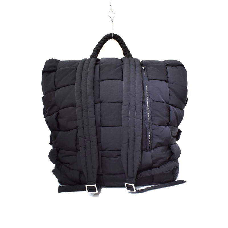 ボッテガ ヴェネタカセットイントレチャートナイロンバックパック