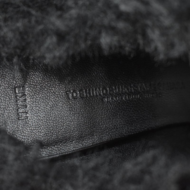 TOSHINOSUKE TAKEGAHARA ブラックミュール