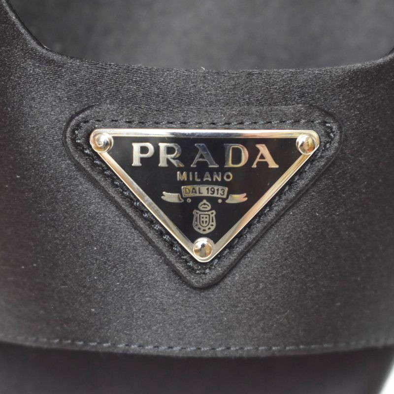 PRADA プラダ ミュール 三角ロゴプレート 国内買付 すぐ届く プラダ ビーチ サンダル 三角ロゴプレート