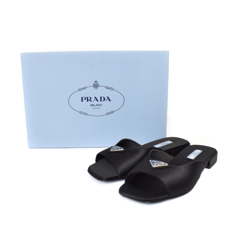 PRADA プラダ ミュール 三角ロゴプレート 国内買付 すぐ届く プラダ ビーチ サンダル 三角ロゴプレート