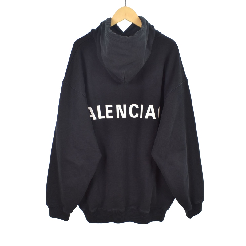 BALENCIAGA バックロゴ ブラック パーカー 超人気デザイン