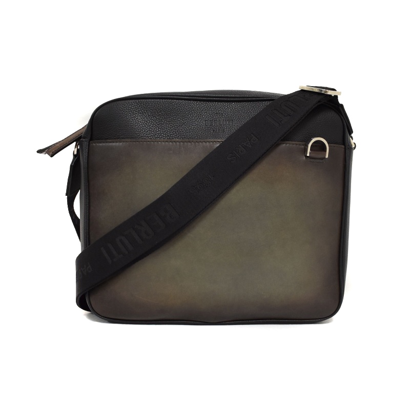 BERLUTI ブラウンレザーショルダーバッグ