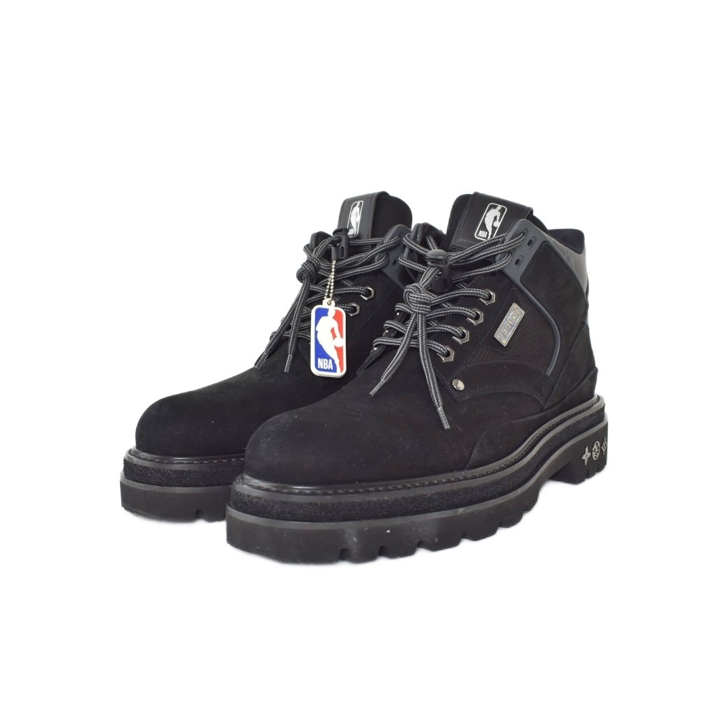 ルイヴィトン LOUIS VUITTON NBA オーベルカンフライン スエード 