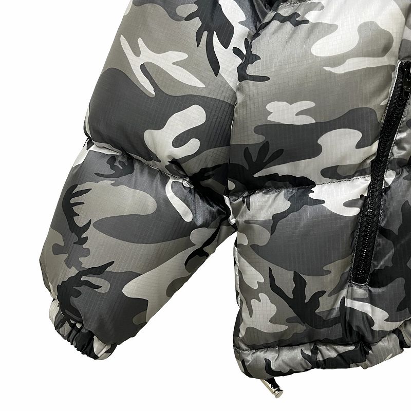 専用 22AW Celine カモフラージュ ダウンジャケット 44 未使用品 セリーヌ CELINE 22AW ショート ダウンジャケット SHORT DOWN