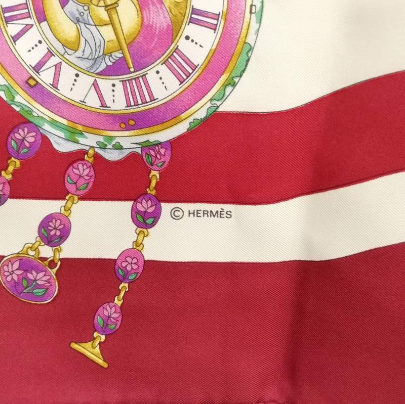 エルメス HERMES カレ90 parmi les fleurs je compte les heures