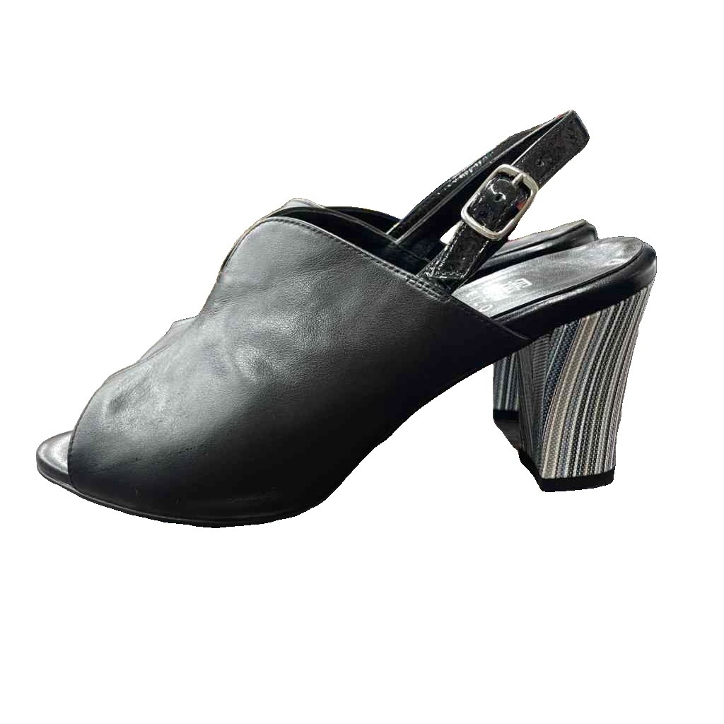 VIVAIA ポインテッドトゥ スリングバック サンダル 人気・ほぼ新品