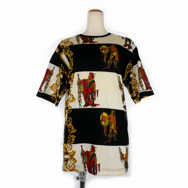 ヴェルサス VERSUS インディアン プリント 総柄 Tシャツ カットソー ヴェルサス VERSUS インディアン プリント 総柄 Tシャツ カットソー