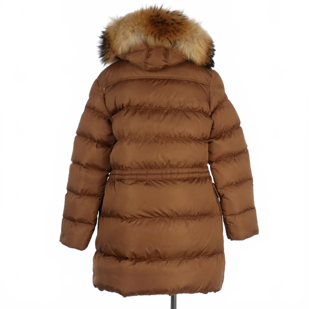 MONCLER ブラウン　ダウンジャケット フードファー付き MONCLER ブラウンダウンジャケット フードファー付き