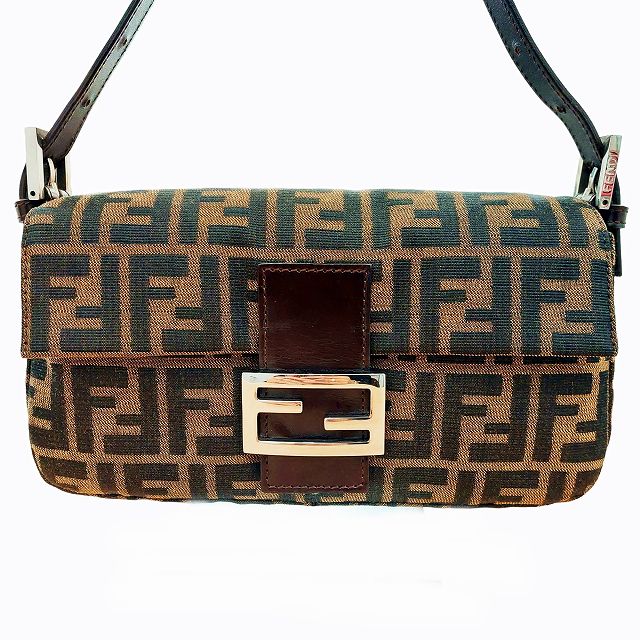 フェンディ FENDI 美品 33492 26424 008 マンマバケット ズッカ柄 FF柄 