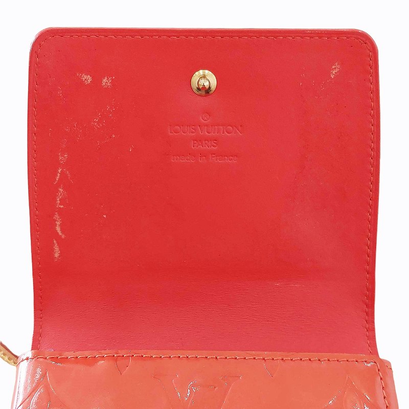 LOUIS VUITTON ショルダー ヴェルニ ウォーカーポシェット レッド