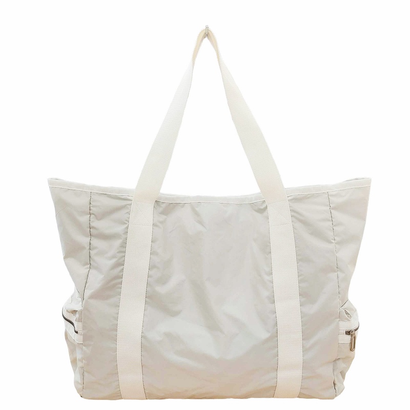 大草直子レスポートサックエッセンシャルトートバッグ白