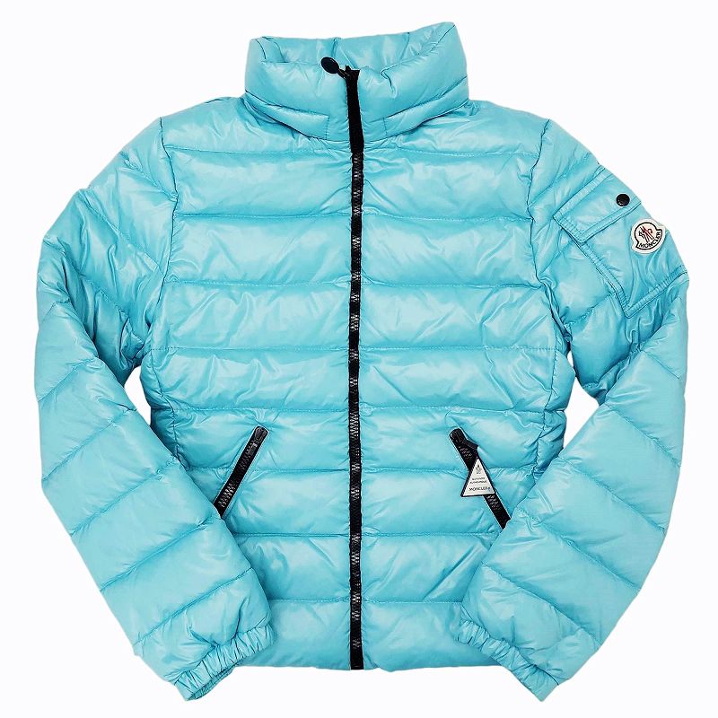 モンクレール　ダウンジャケット フード付き MONCLER フード付きダウンジャケット 黒