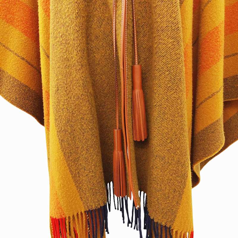 エルメス HERMES 美品 カシミヤブレンド ロカバール ポンチョ ケープ