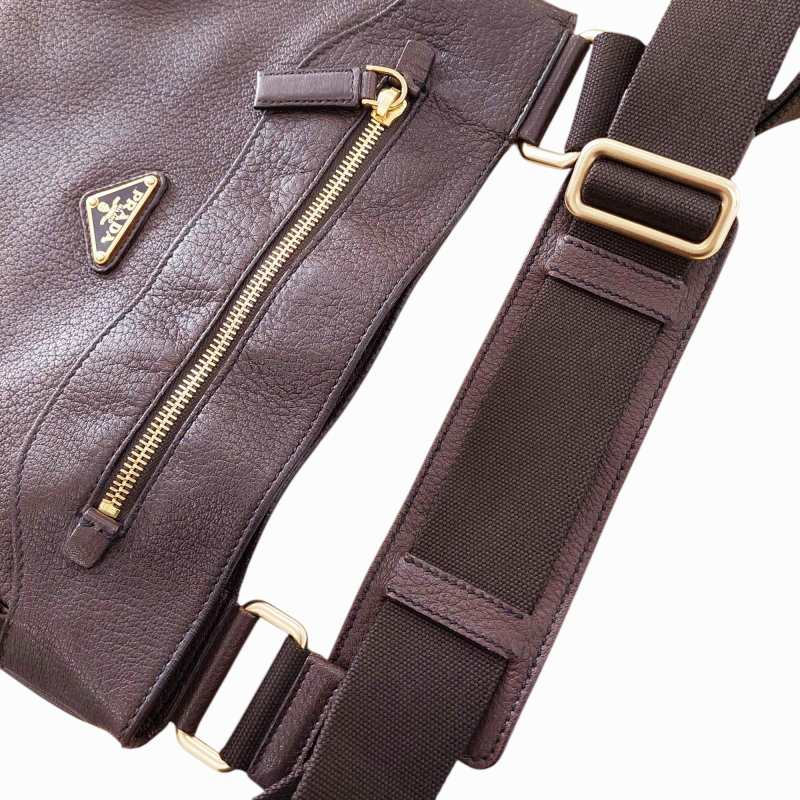 プラダ PRADA ヴィッテロ ショルダーバッグ サコッシュ スクエア 三角  