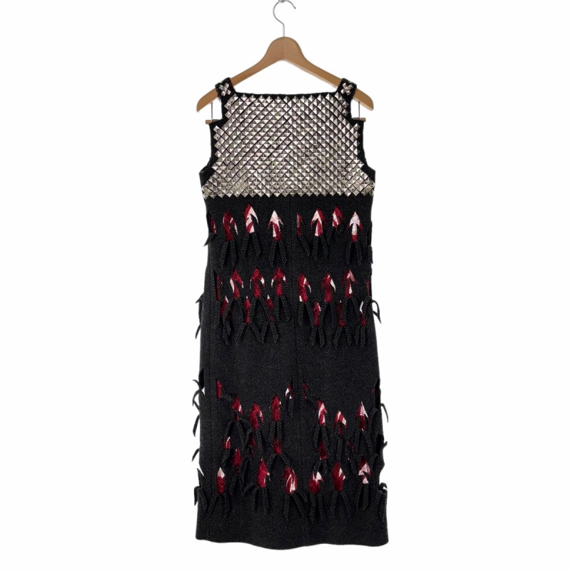 【匿名配送】MM6 メゾンマルジェラ 黒 ノースリーブワンピース モード 夏服 匿名配送】MM6 メゾンマルジェラ 黒 ノースリーブワンピース モード