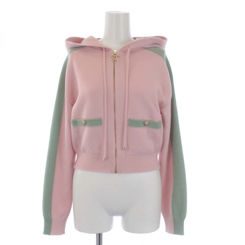 未使用品 シャネル CHANEL 2024クルーズ ラインCCチャームフーディー 