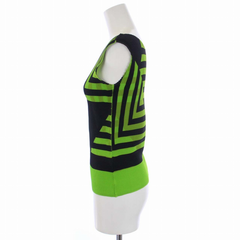 ミーイッセイミヤケ me ISSEY MIYAKE 20SS シフテッド カットソー 