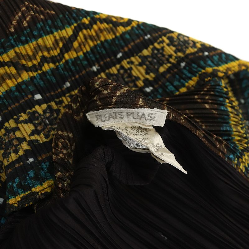 プリーツプリーズ PLEATS PLEASE イッセイミヤケ カットソー Uネック
