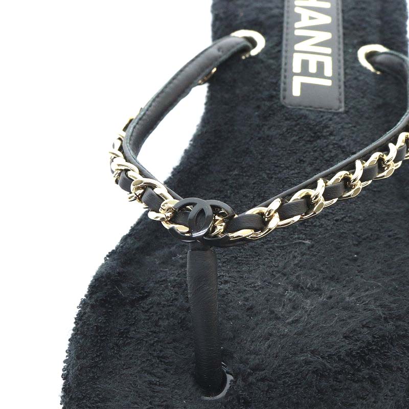 アイコニックなチェーン♪ CHANELトングサンダル フラット シャネル CHANEL トングサンダル フラット ココマーク チェーン